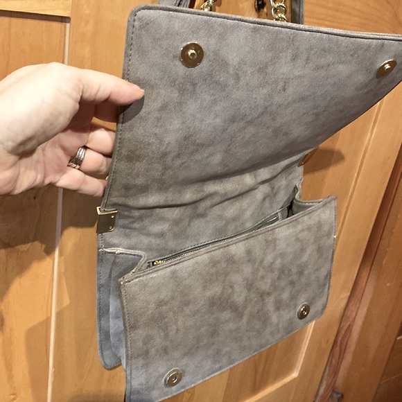 BCBG Paris Grey / Taupe Purse - Picture 8 of 9